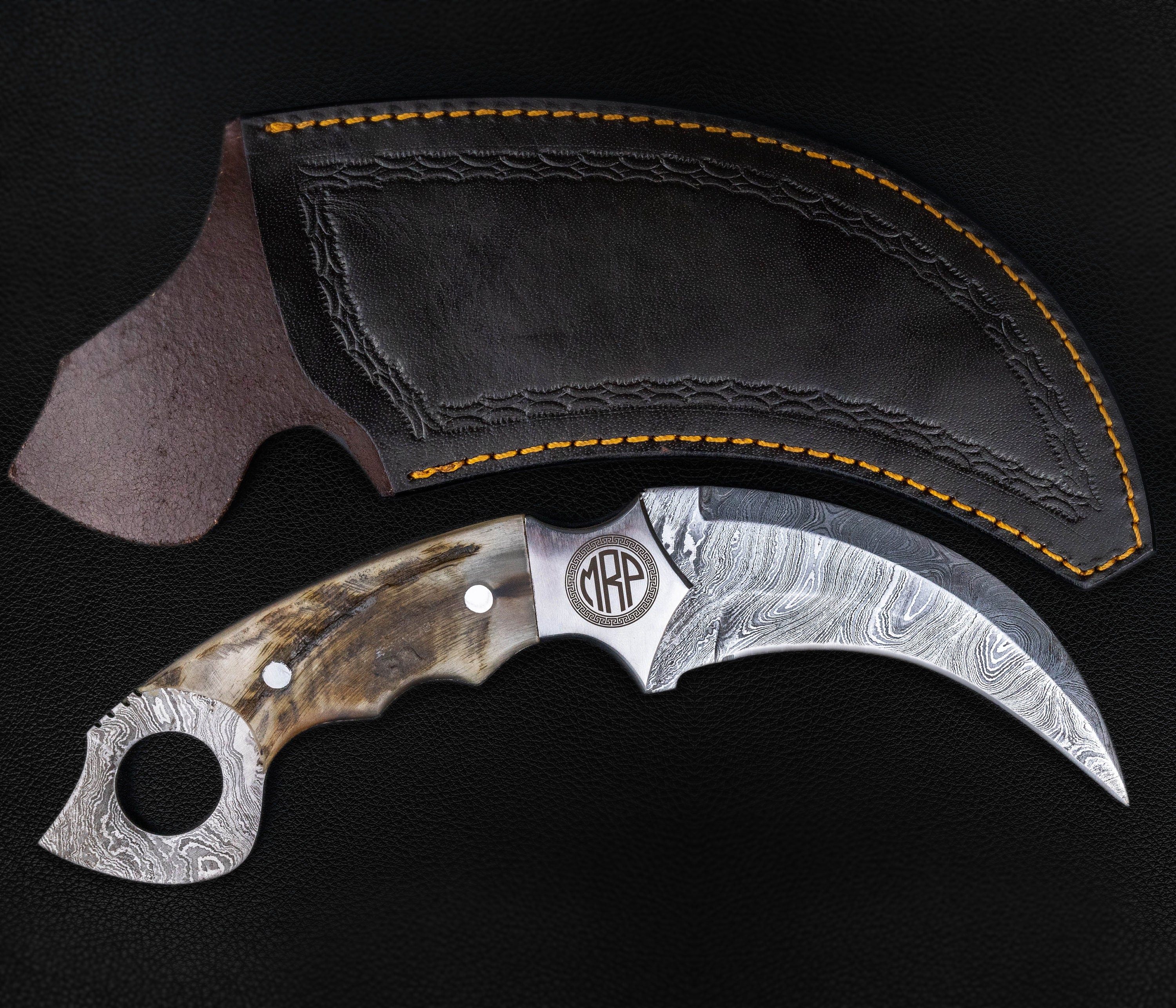 Custom Hand high quality Forged Damascus Steel Karambit Knife